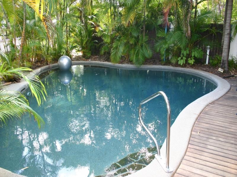 Port Douglas QLD 4877