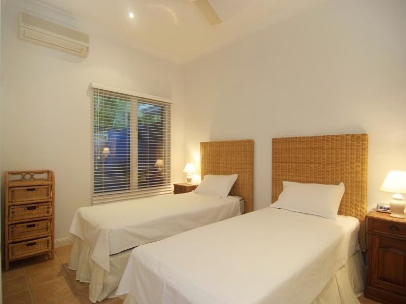 1/50 Garrick Street, Luz Mar, Port Douglas QLD 4877