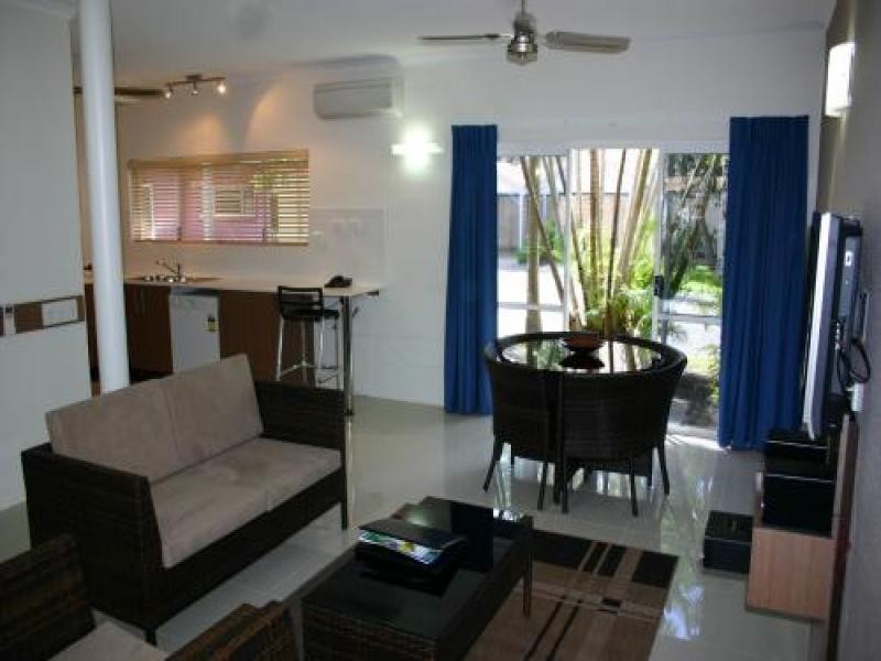 Port Douglas QLD 4877