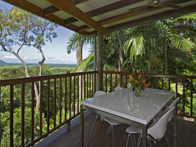 14 Somerset Drv, Port Douglas QLD 4877