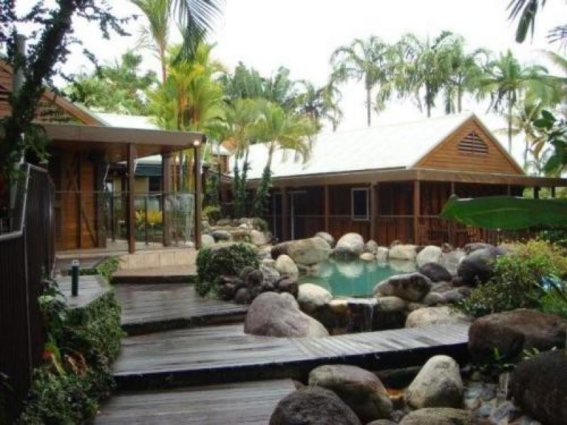 Port Douglas QLD 4877