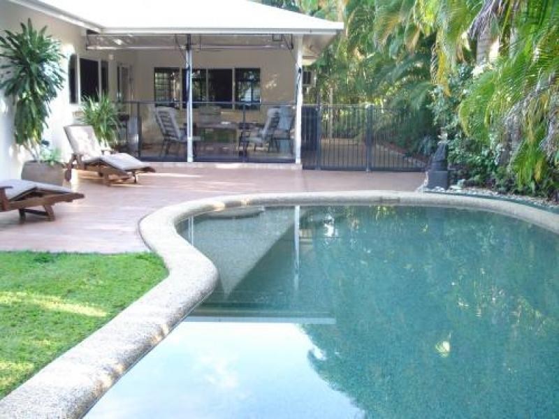 Port Douglas QLD 4877