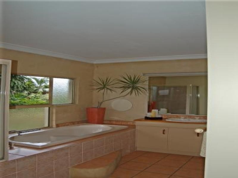 Cooya Beach QLD 4873