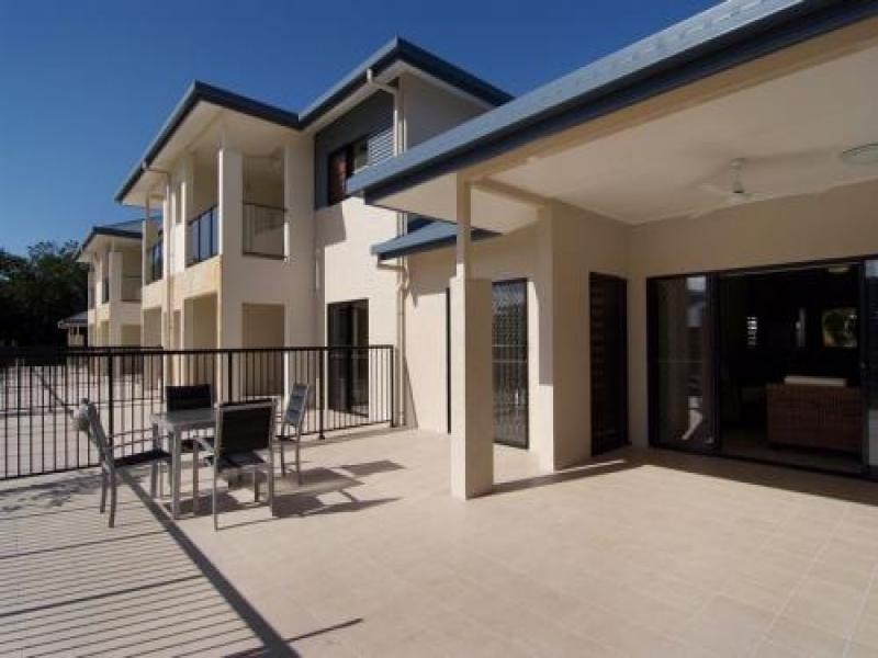 Port Douglas QLD 4877