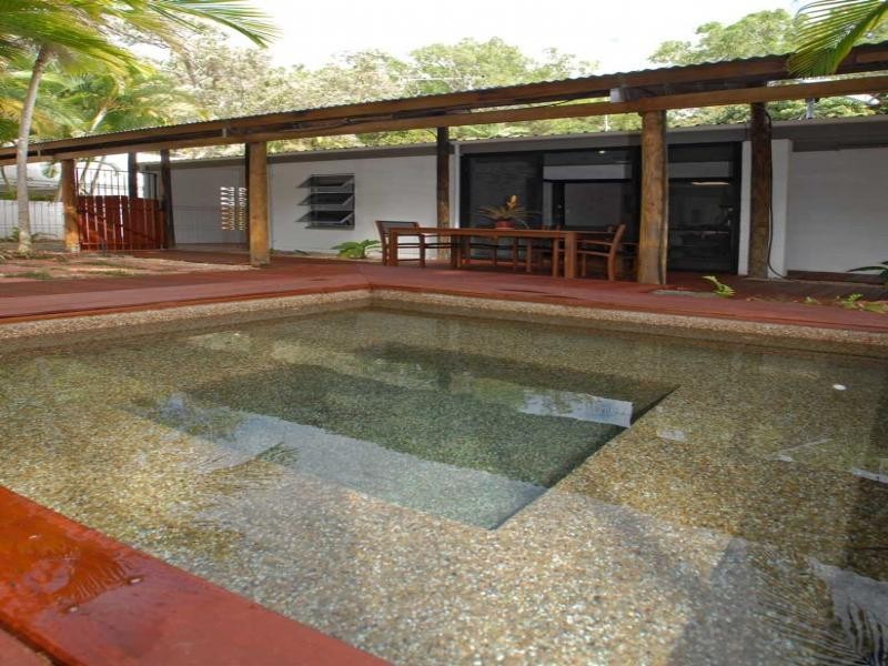 Port Douglas QLD 4877