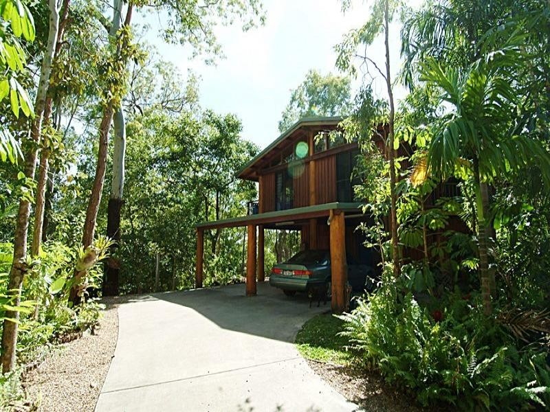 Oak Beach QLD 4877