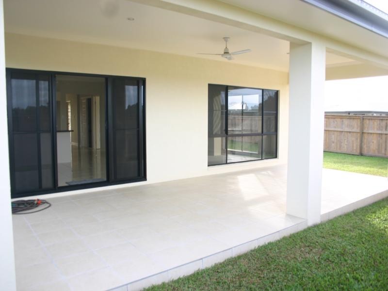 Cooya Beach QLD 4873