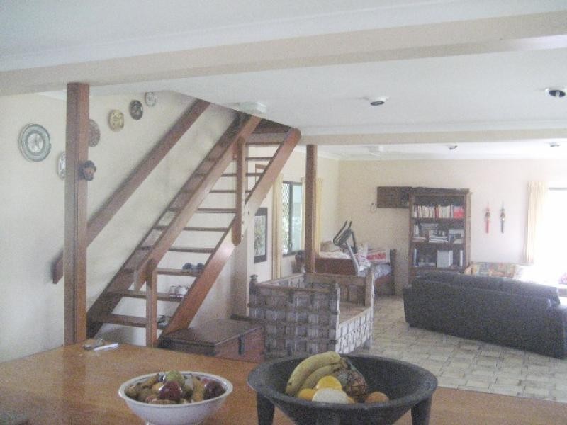 36 Andrews St, Newell QLD 4873