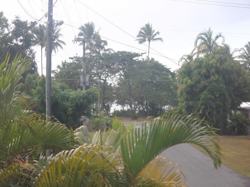 36 Andrews St, Newell QLD 4873