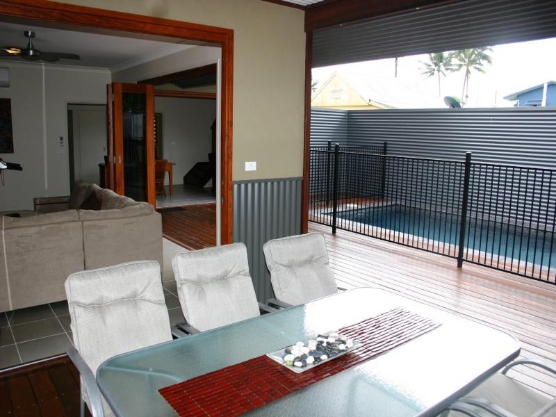 15 Andrews St, Newell QLD 4873