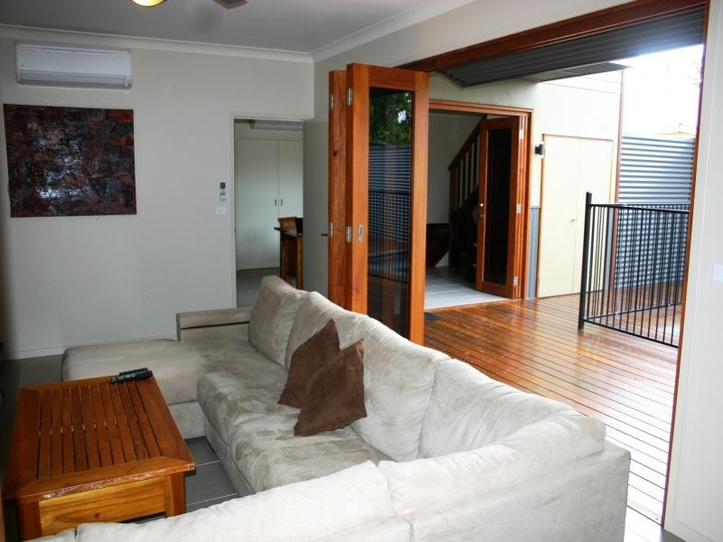 15 Andrews St, Newell QLD 4873