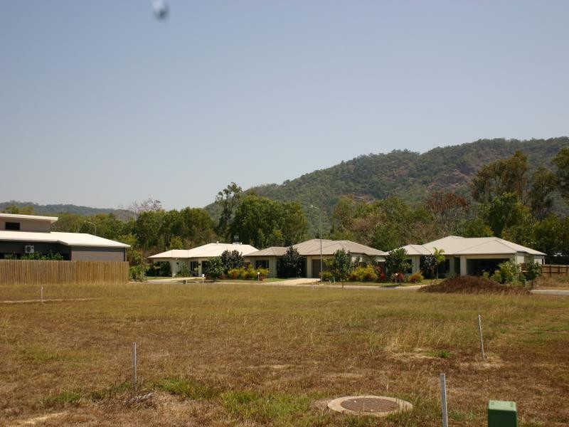 3 Dulku, Port Douglas QLD 4877