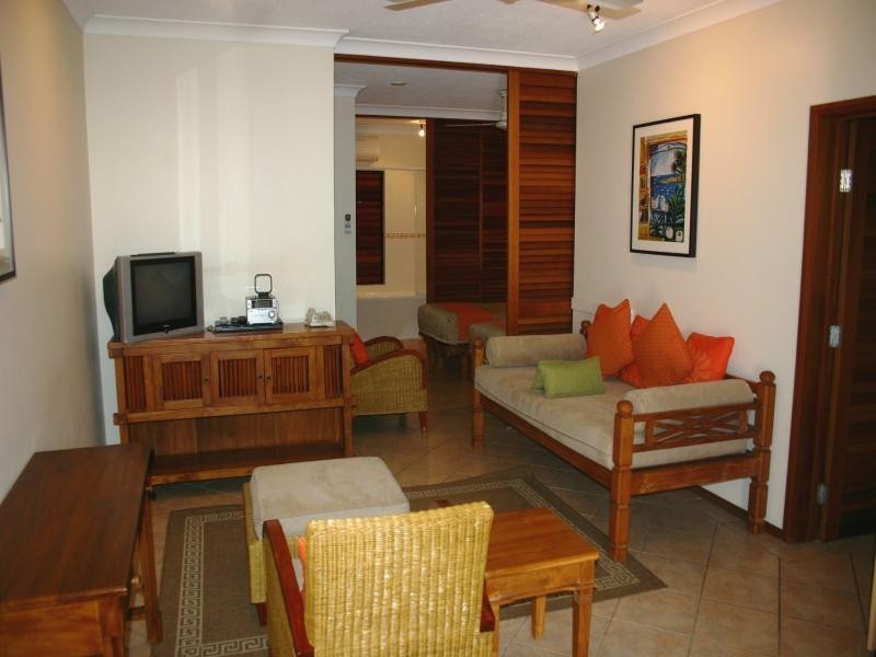 45 Hibiscus Gardens, Port Douglas QLD 4877