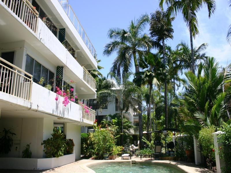 18/67 MACROSSAN (MANTARAY), Port Douglas QLD 4877