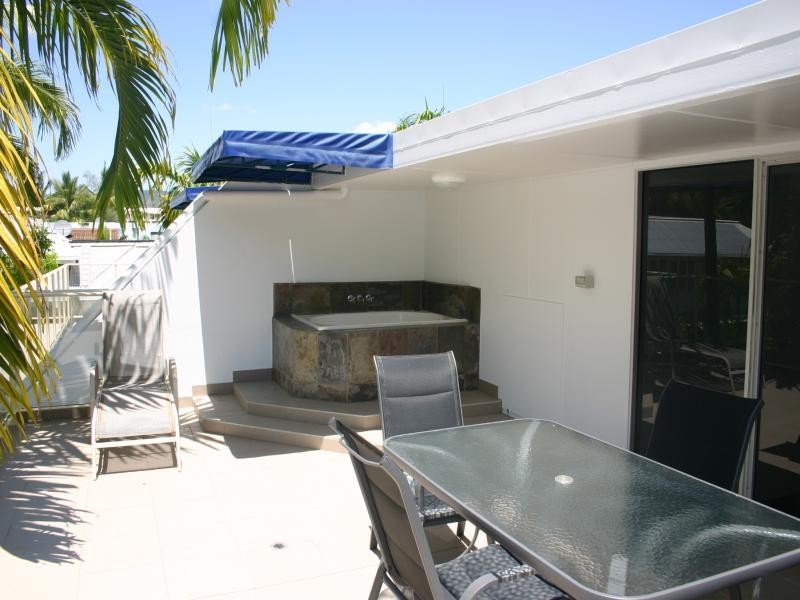 18/67 MACROSSAN (MANTARAY), Port Douglas QLD 4877