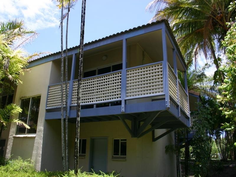 131/ Rendezvous, Port Douglas QLD 4877