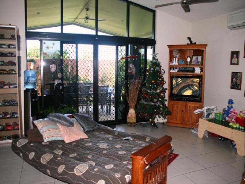 11 Corella st, Port Douglas QLD 4877