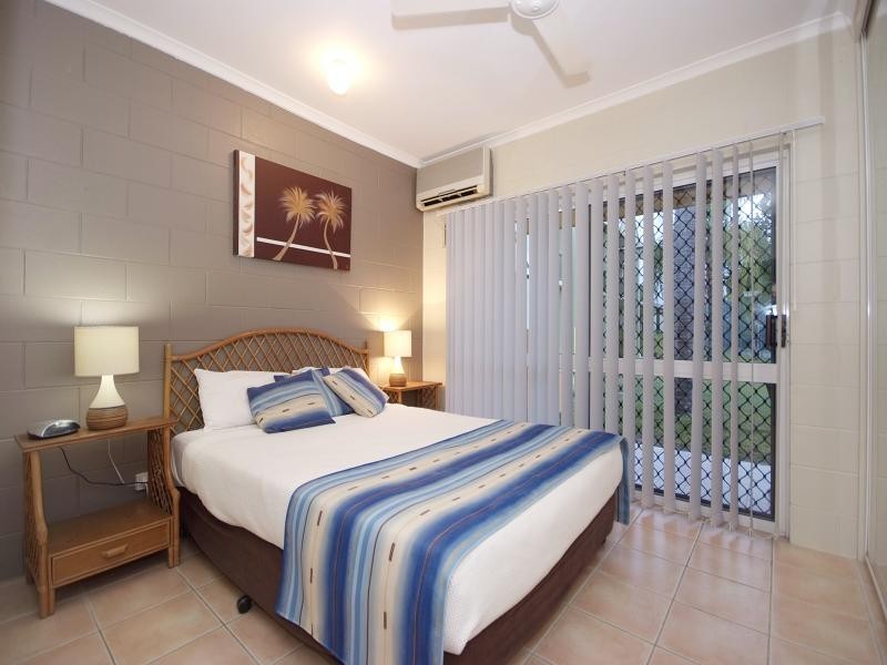 31/1-5 BARRIER, Port Douglas QLD 4877
