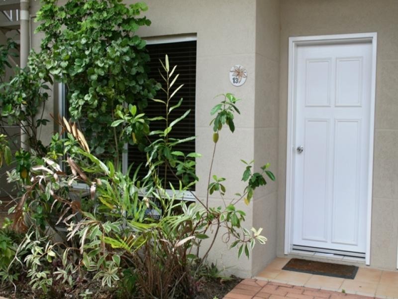 13/ Plantation resort, Port Douglas QLD 4877