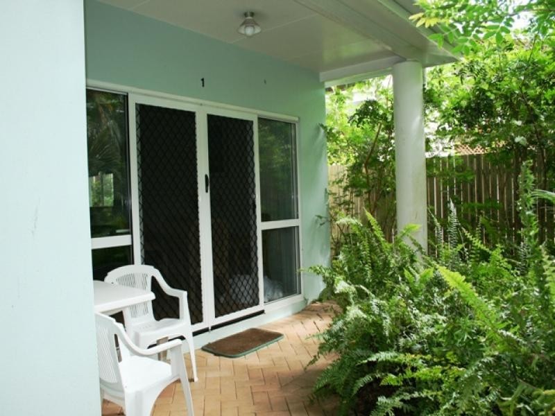 1/16 Outrigger On Mudlo, Port Douglas QLD 4877