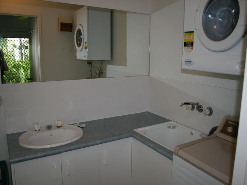 1/16 Outrigger On Mudlo, Port Douglas QLD 4877