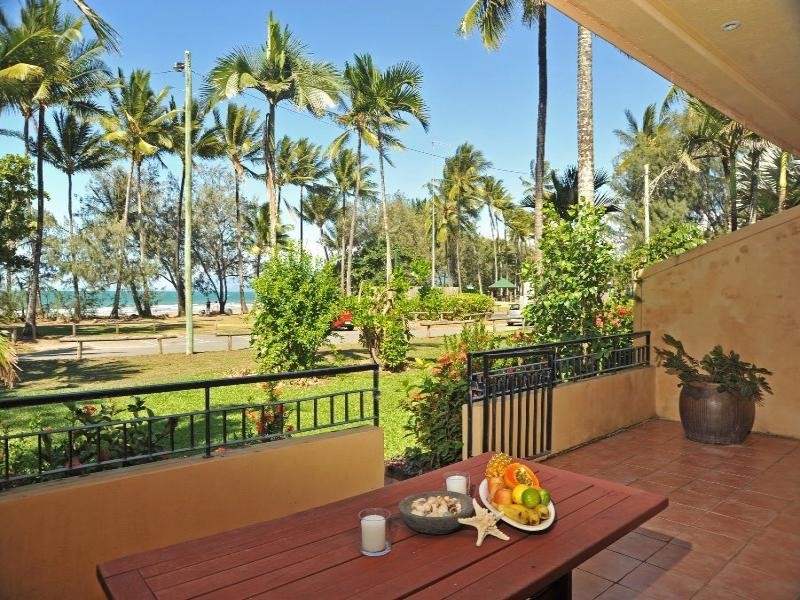 3/5 The Esplanade, On The Beach, Port Douglas QLD 4877