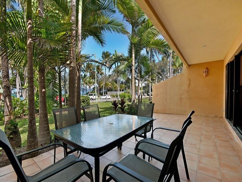 4/5 The Esplanade, On The Beach, Port Douglas QLD 4877