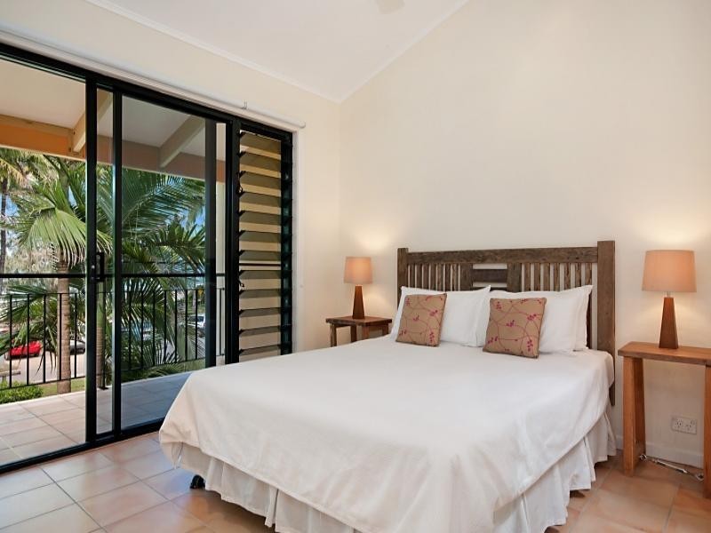 4/5 The Esplanade, On The Beach, Port Douglas QLD 4877