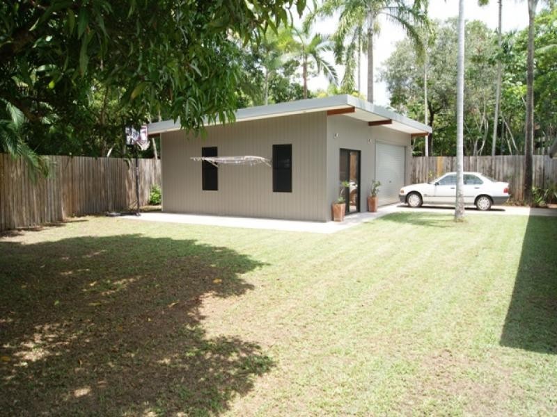 Port Douglas QLD 4877