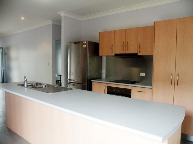 2/125 DAVIDSON ST (Aquarious), Port Douglas QLD 4877