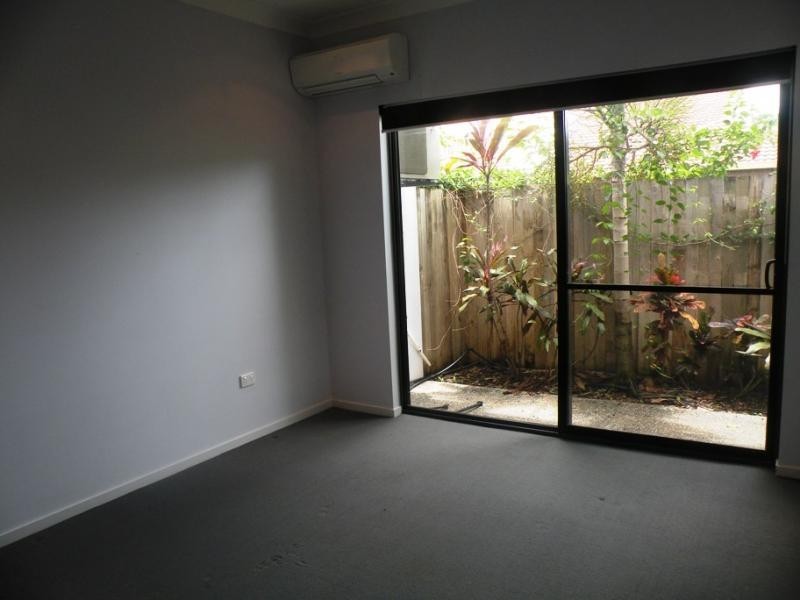 2/125 DAVIDSON ST (Aquarious), Port Douglas QLD 4877