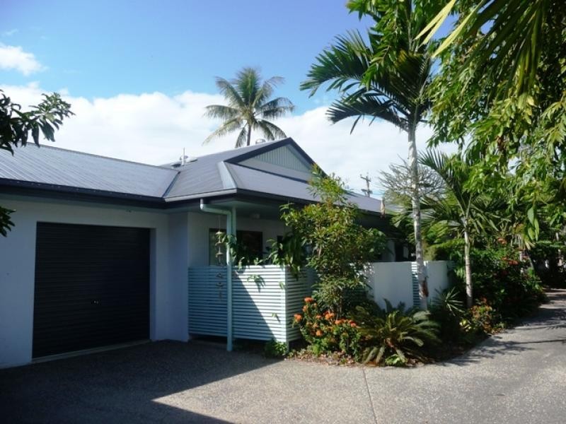 2/125 DAVIDSON ST (Aquarious), Port Douglas QLD 4877