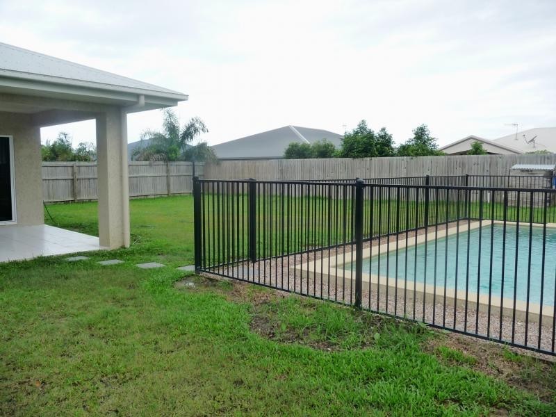 8 Bower close, Port Douglas QLD 4877