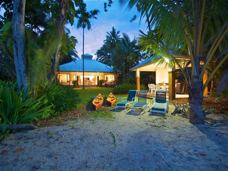 11 Olive Street, Newell QLD 4873