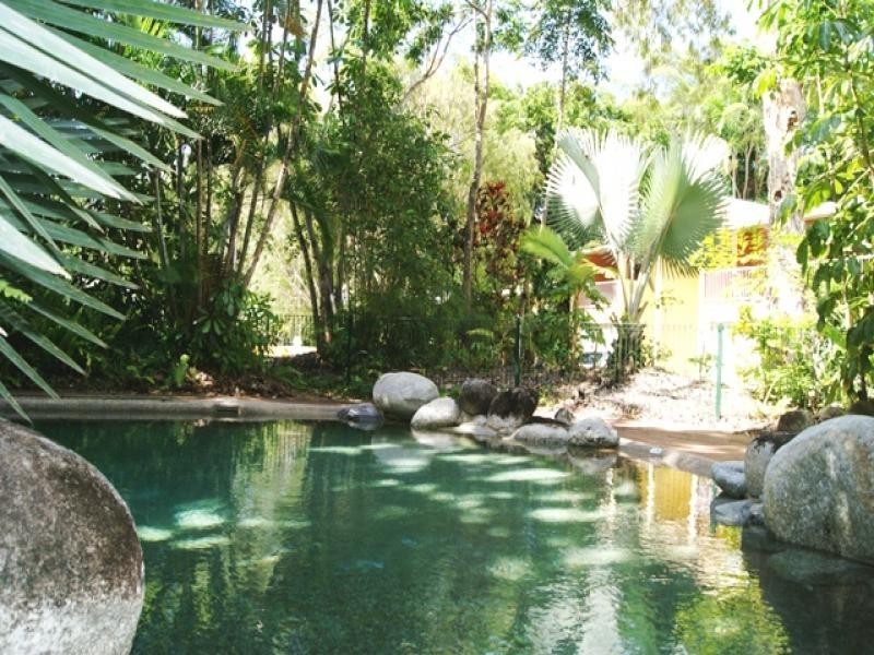 8/3-5 Atoll, Port Douglas QLD 4877