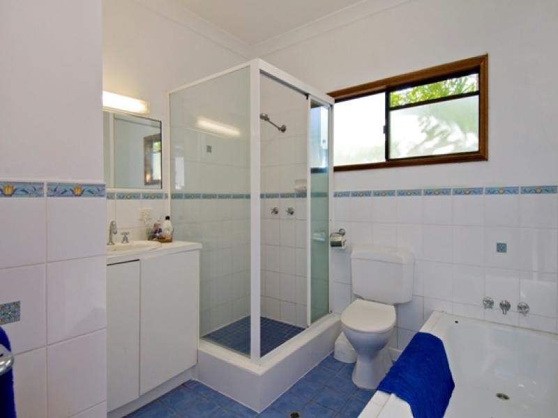 2 RIBBON AVE, Port Douglas QLD 4877