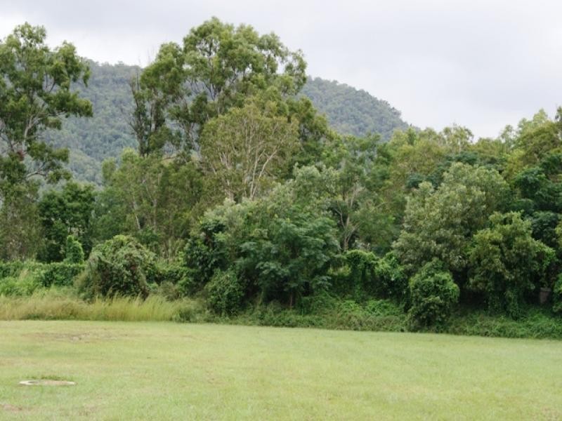 9 Dulku Close Port Pacific, Port Douglas QLD 4877