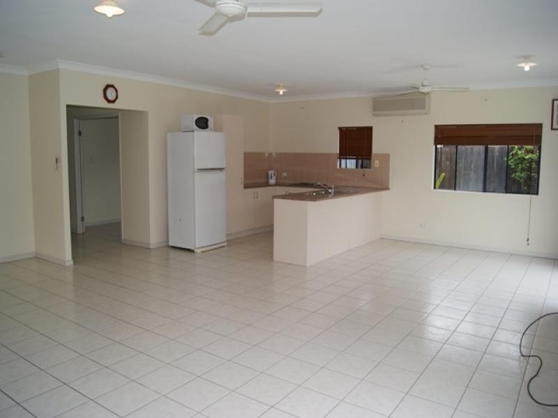 7 Brolga, Port Douglas QLD 4877