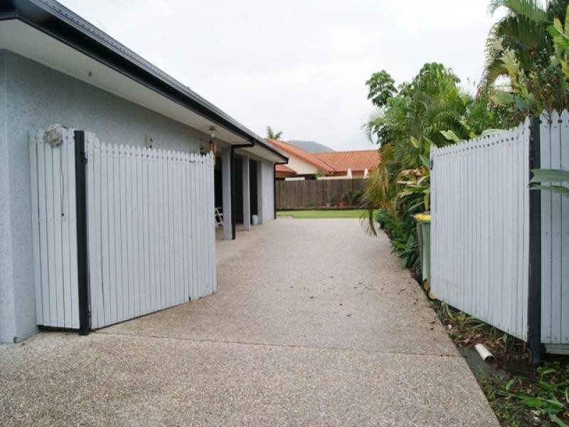 7 Brolga, Port Douglas QLD 4877