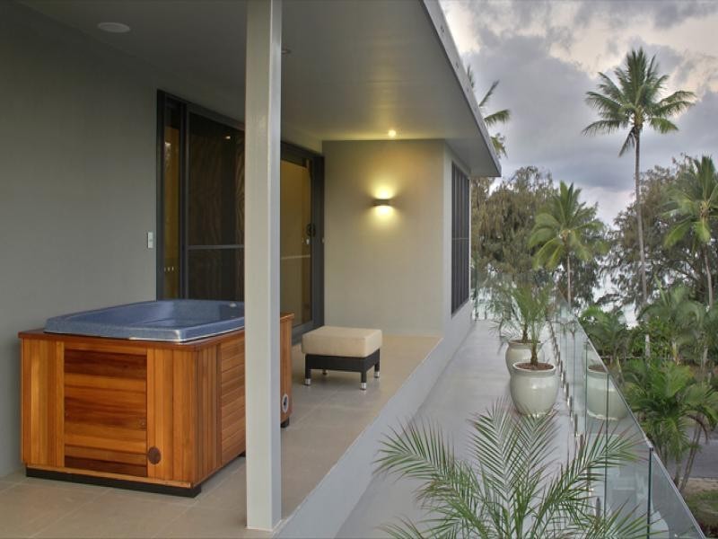 15 The Esplanade, Port Douglas QLD 4877