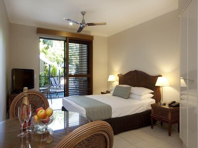 2/ Meridian, Port Douglas QLD 4877