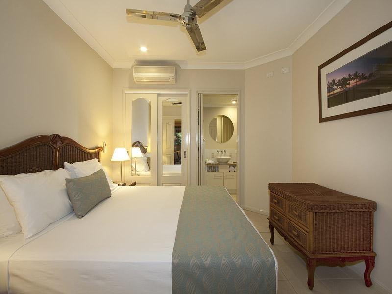 2/ Meridian, Port Douglas QLD 4877