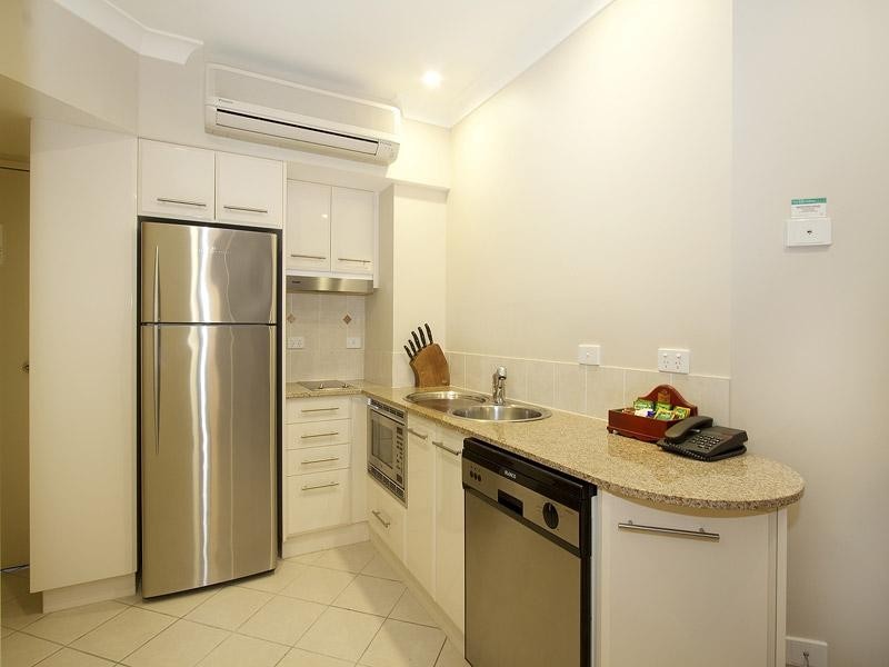 2/ Meridian, Port Douglas QLD 4877