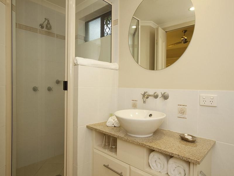 2/ Meridian, Port Douglas QLD 4877