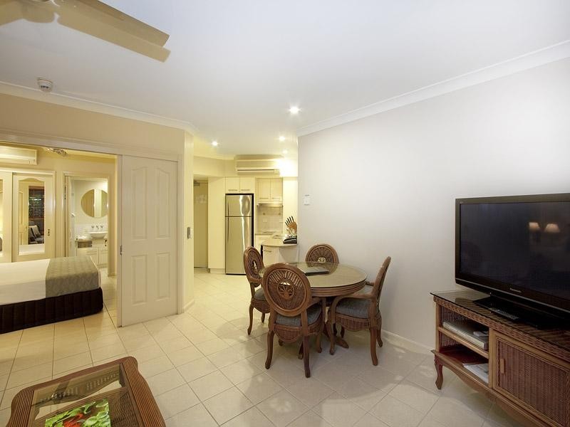 2/ Meridian, Port Douglas QLD 4877