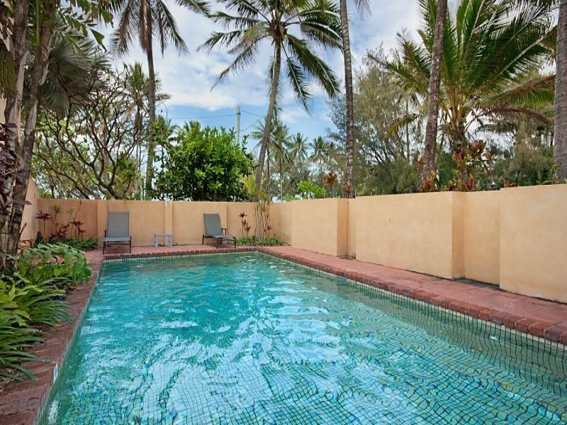 5/5 The Esplanade, On The Beach, Port Douglas QLD 4877