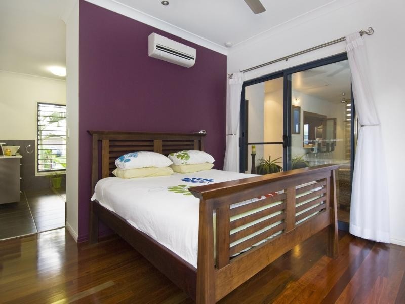 26 White Oak Avenue, Mossman QLD 4873