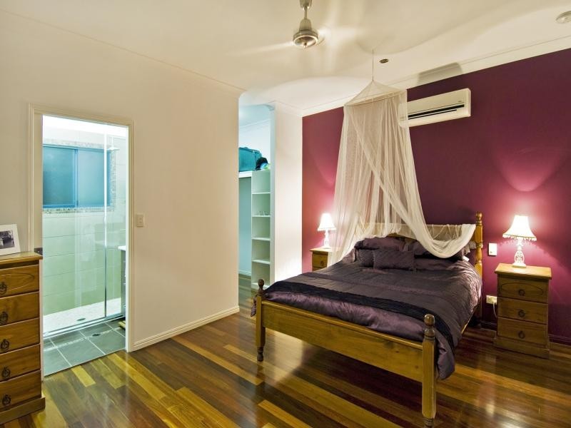 26 White Oak Avenue, Mossman QLD 4873