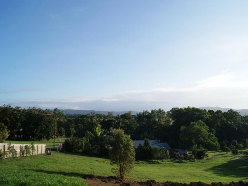 32 Jabeva Close, Miallo QLD 4873