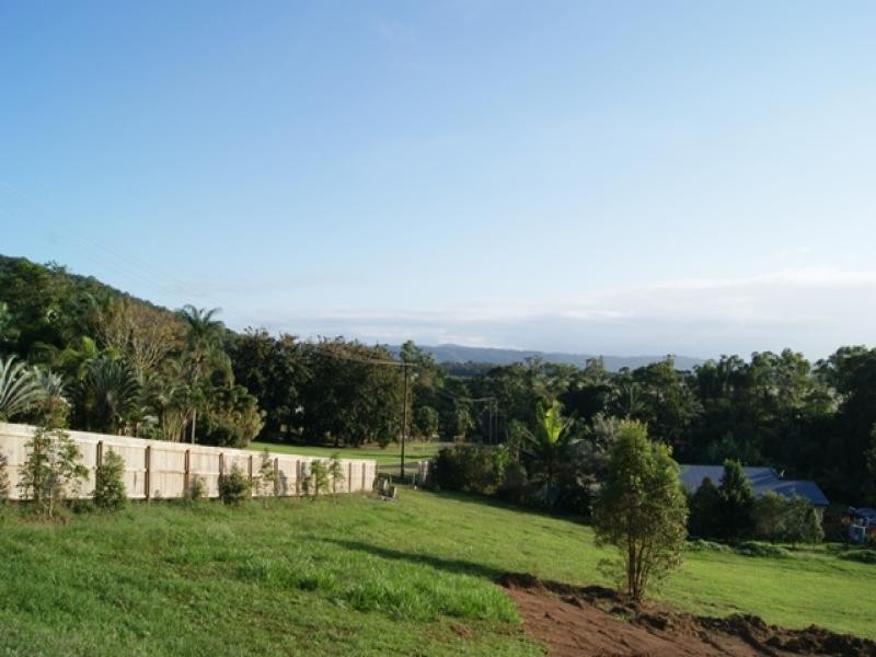 32 Jabeva Close, Miallo QLD 4873